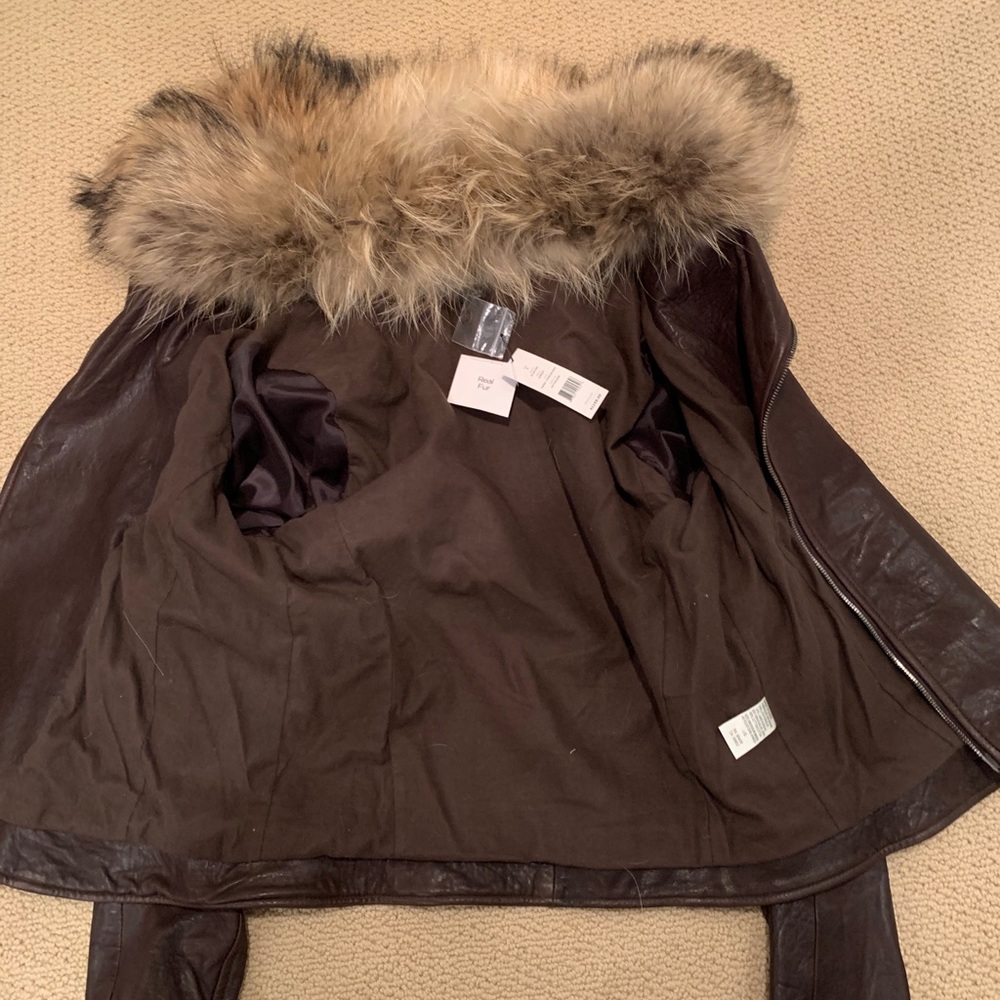 Jacket, leather, NWT, leather moto jacket. Removable fur collar - Picture 10 of 15